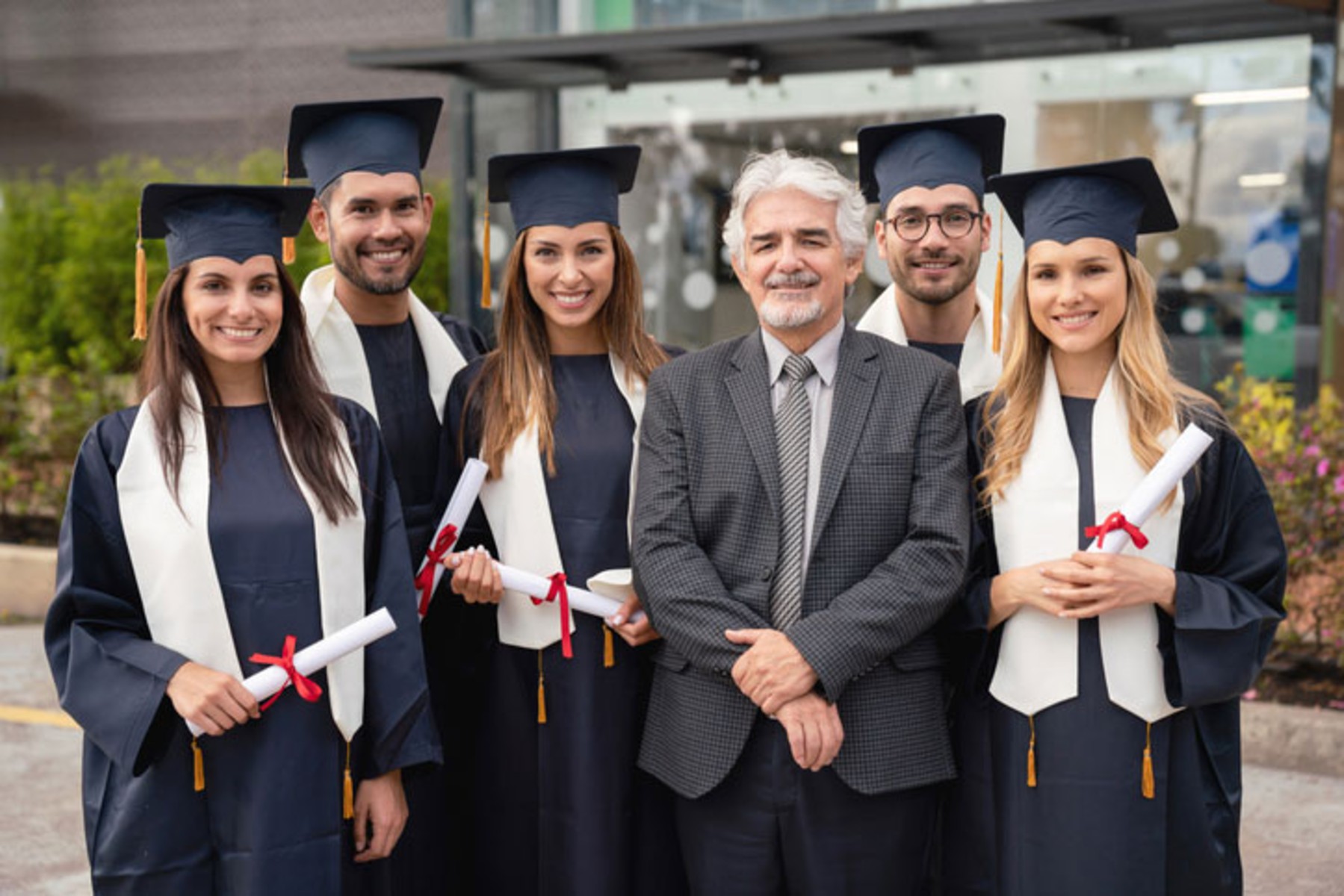 Provost’s Academic Scholarships in United States